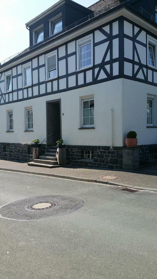 Freundliche Unterkunft Sauerland Meschede Luaran gambar